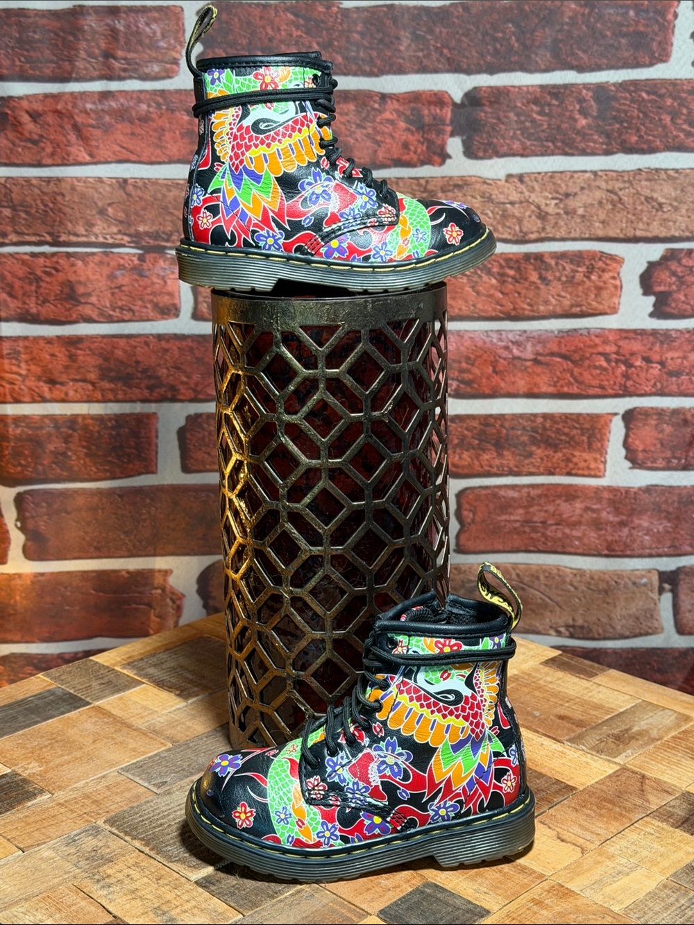 🥾 Dr. Martens Delaney Bird Print Boots – Black Multi – US 8 / UK 7 / EU24